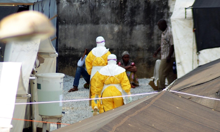 Naujas Ebola viruso protrūkis Afrikoje nusinešė per 100 gyvybių