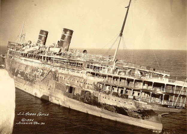 Pasekmės: „Morro Castle“ po gaisro.