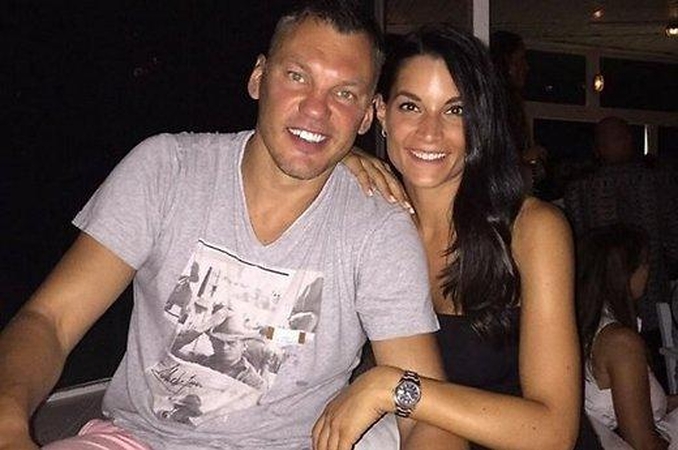 Š. Jasikevičius pasipiršo savo mylimajai graikei