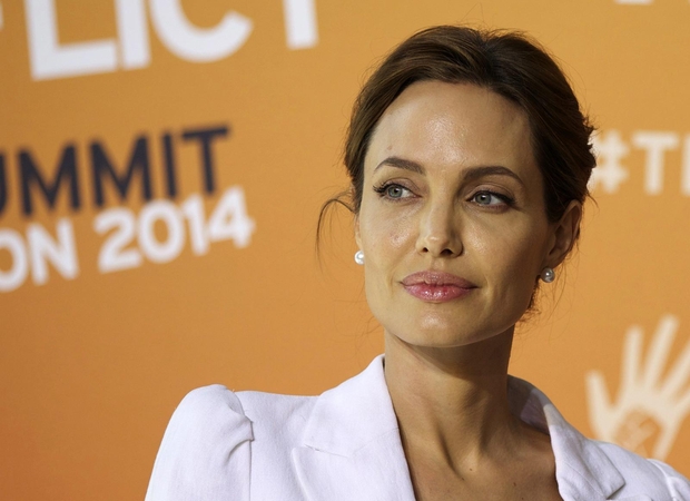 A. Jolie: „Jokia gėda“ būti išžaginimo auka