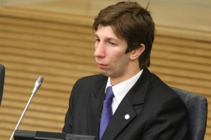 Etikos sargai nustatė: seimūnui A.Nedzinskui informaciją reikėjo suteikti