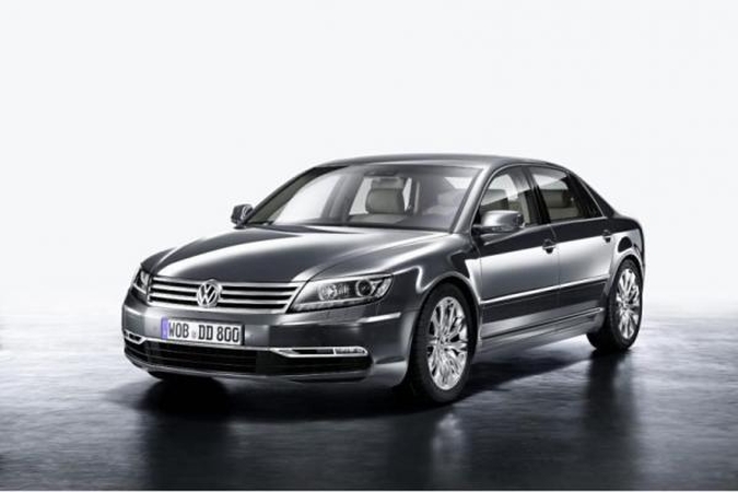 Pekino automobilių paroda: atnaujintas „Volkswagen Phaeton“