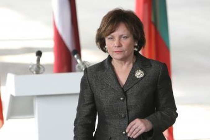 Sunkmečiu - 10 žmonių komandiruotė į Pietų Korėją