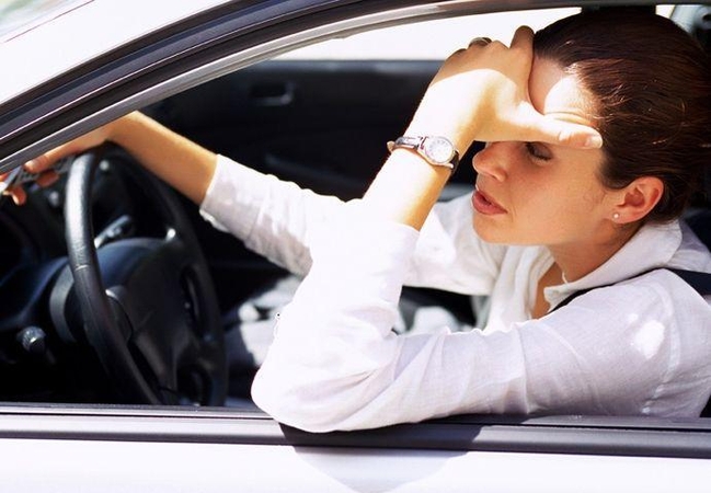 Automobilio valdymas mintimis: potenciali galimybė sumažinti avarijų skaičių