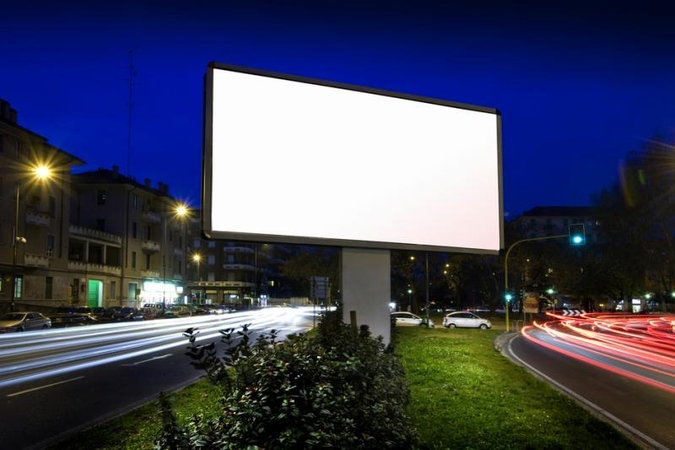 Teismas panaikino "Viasat" skirtą 175 tūkst. litų baudą