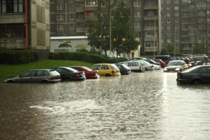 Draudikai: liūties nuostoliai – 2,5 mln. litų