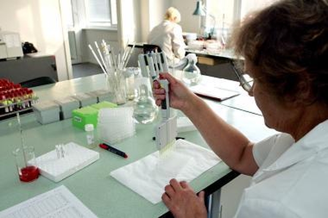 Onkogenetiniai tyrimai – prieš kiaušidžių ir krūties vėžio klastą