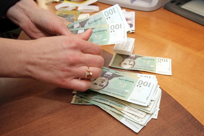 Didesnė minimali alga - vienetams, kitiems - sunkesnis darbas