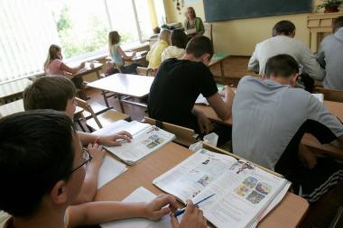 Abiturientus korepetitoriai atakuoja mokyklose (papildyta)