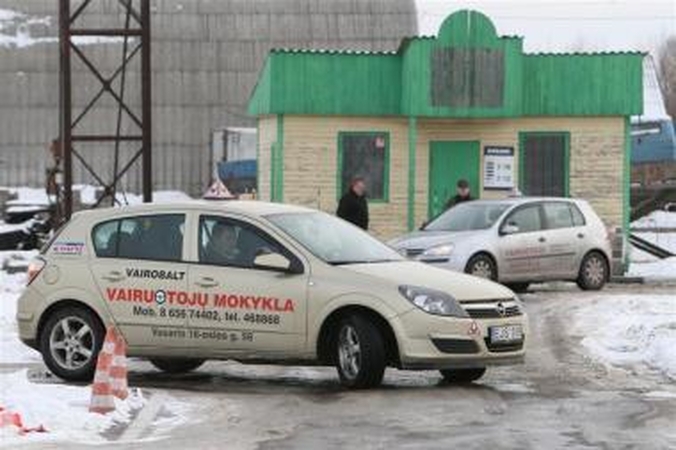 Vairuotojų kalvėms – reformos botagas