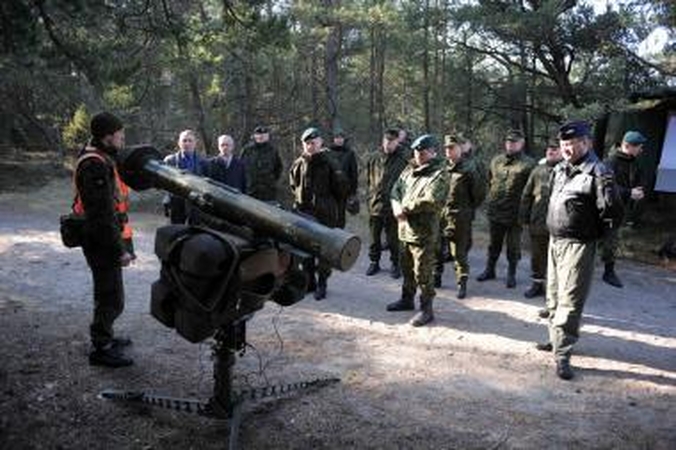 Nebereikės mokslo įstaigoms ir darbdaviams pateikti karinio dokumento