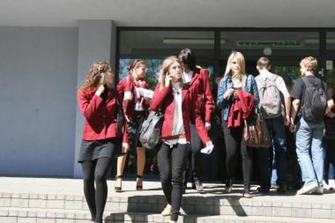 Policija pirmąją egzaminų sesijos savaitę neužfiksavo bandymų parduoti užduotis