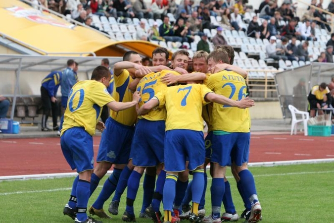 „Atlanto“ futbolininkai parklupdė Suvalkų „Wigry“ ekipą