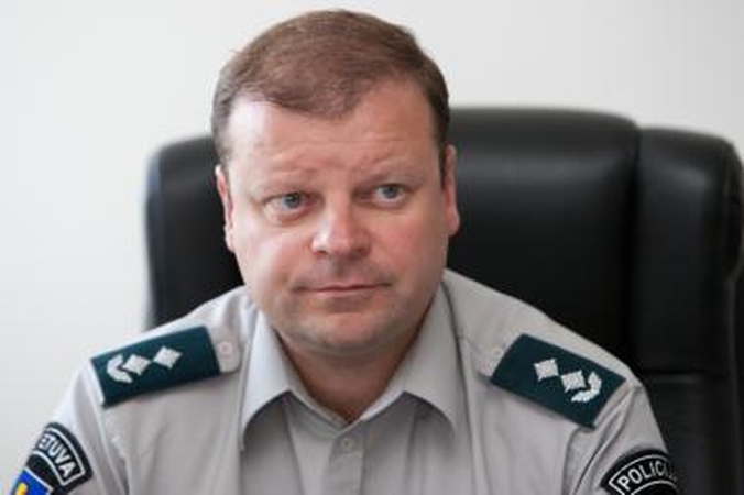 Prezidentė priims kandidatą į policijos generalinius komisarus S.Skvernelį