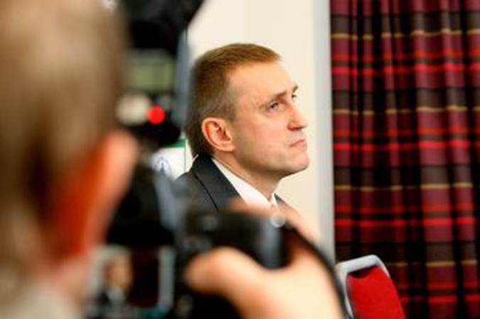 K.Kemzūra perima rinktinės vairą 