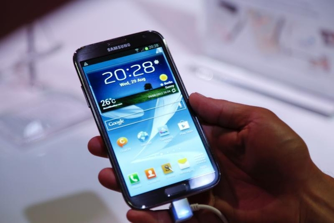„Samsung“ pavyko aplenkti „Nokia“ ir mobilių telefonų segmente