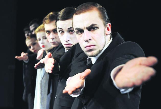 Festivalio teatro virusas – prieš gripo virusą