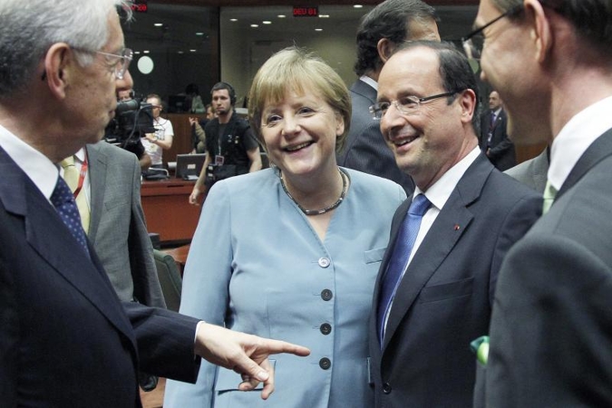Europos gyventojai turės atseikėti 130 mlrd. eurų dėl euro