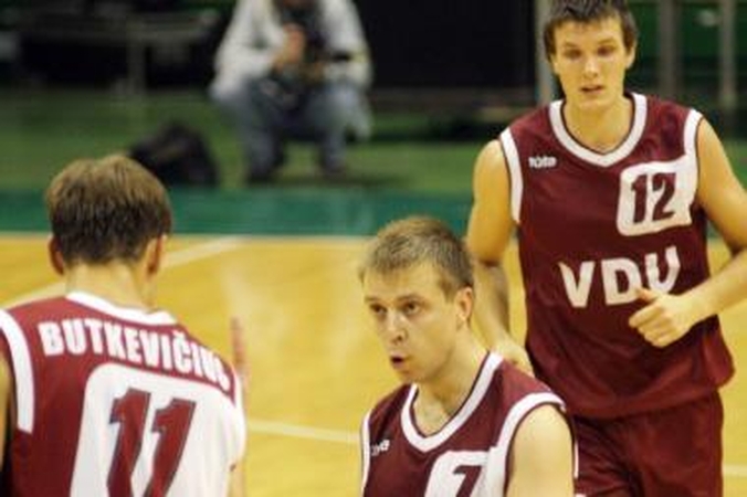 VDU krepšininkai pateko į SELL žaidynių pusfinalį 
