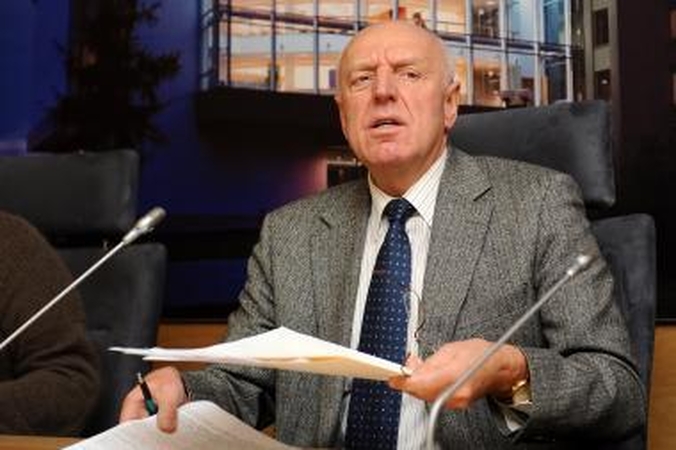 Socdemai norėtų bausti J.Jagminą už balsavimą prieš pirmalaikius rinkimus