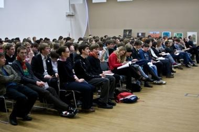 Pajūrio moksleiviai mokysis finansų ir lyderystės