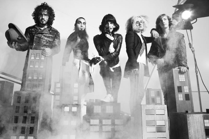 „Foxy Shazam“: labai norime aplankyti Lietuvą!