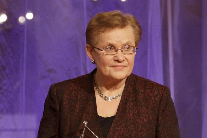 Lituanistai pliekia lietuvių k. egzamino palengvinimą kitataučiams