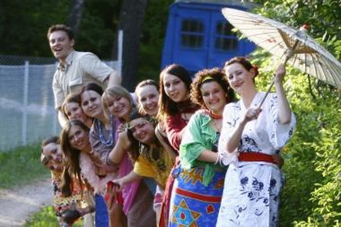 Jaunimą kviečia susipažinti su Japonija