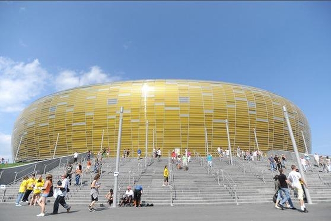 Lenkijoje atidaryta Gdansko futbolo arena