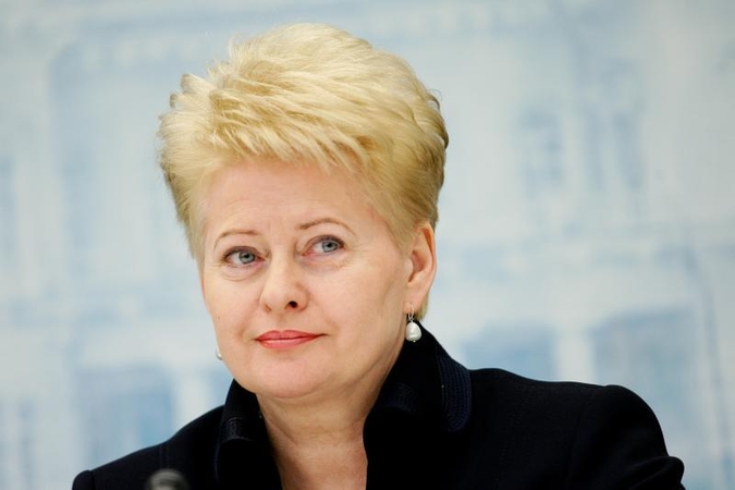 D.Grybauskaitė siūlo lygiuotis į slovakus