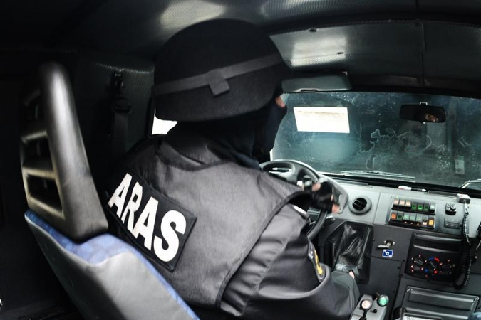 Policijos žirgyno teritorijoje, Belmonte, rastas sprogmenų arsenalas