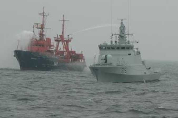 Baltijos jūroje – karo laivų flotilės mokymai