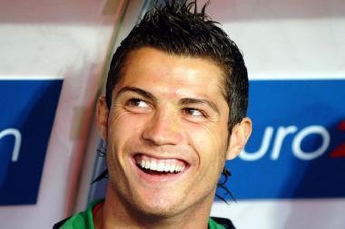 C.Ronaldo trokšta tapti futbolo legenda