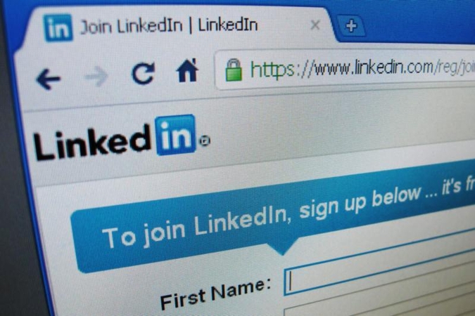 „LinkedIn“ atnaujino savo paieškos sistemą