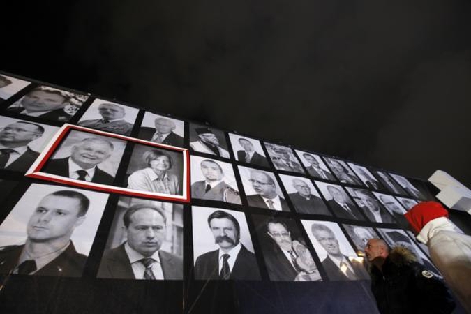 Jokių pasikeitimų Lenkijos prezidento apsilankymo Smolenske programoje nebus, sako Varšuva