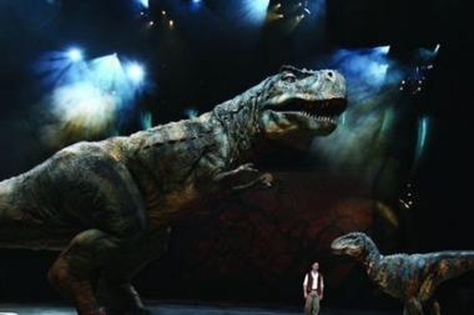 Dinozaurai jau įžengė į Lietuvą ir kviečia susipažinti