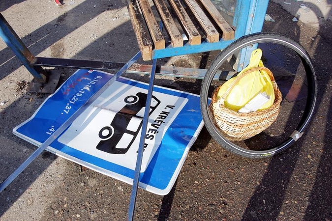 Kaune sužalota autobuso keleivė