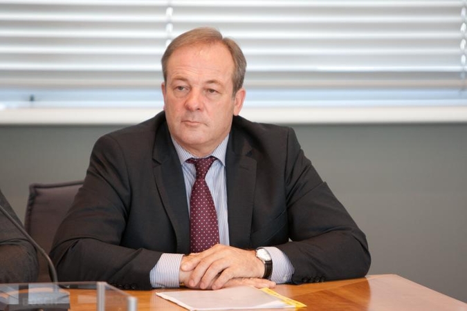 R.Adomavičius: tik „Grinda“ gali dirbti, kai tiek esame skolingi