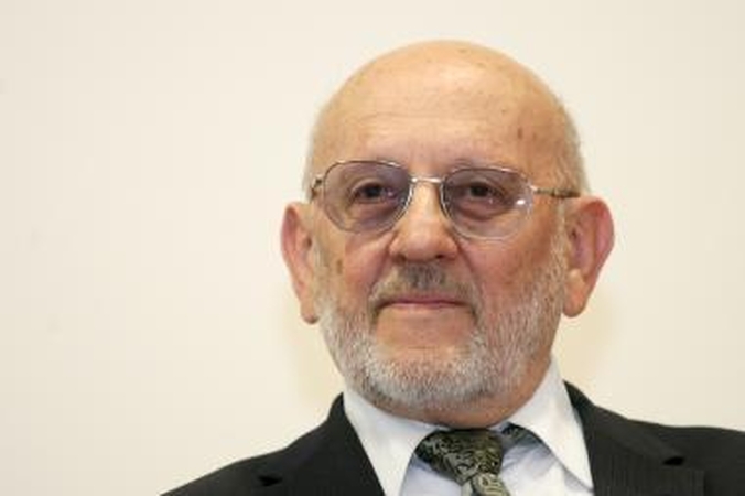 Mirė signataras G.Ilgūnas