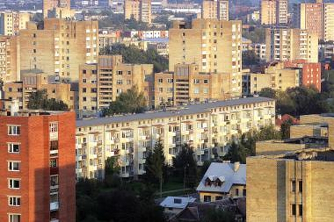 Savivaldybė daugiabučių kiemų netvarkys