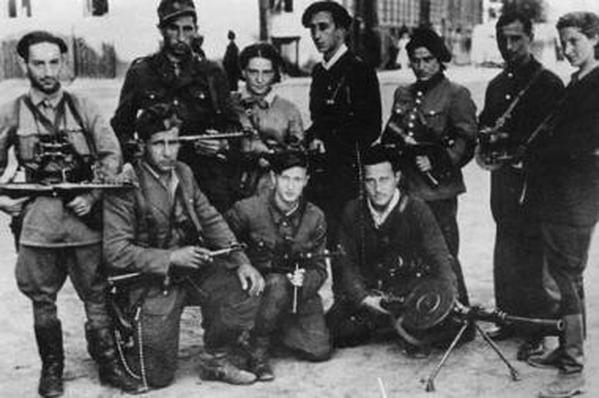 Partizanus išdavusį V.J.Petronį teismas įpareigojo atsiprašyti nukentėjusiųjų 
