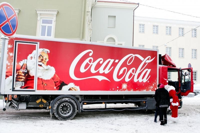 Iš „Coca-colos“ gėrimo sudėties pašalintas kenksmingas ingredientas