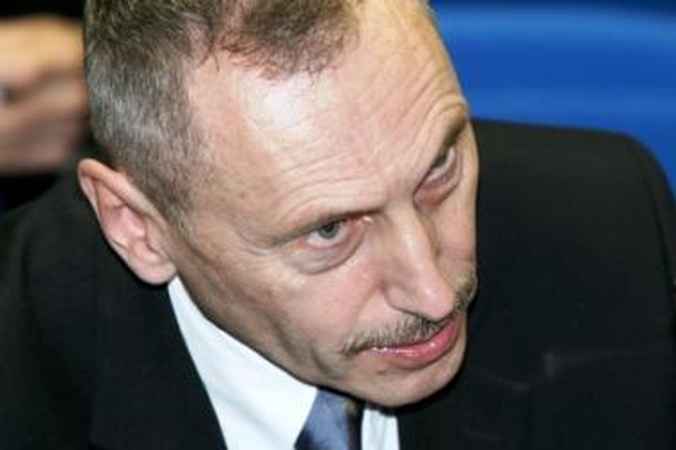 Energetikos ministerijoje - papildomos 25 darbuotojų pareigybės