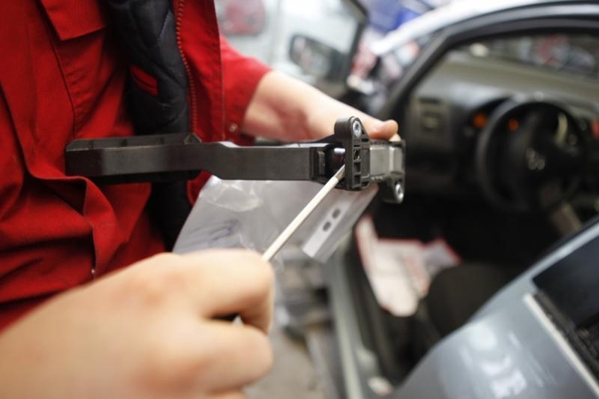Autoservise mašiną taisys pats vairuotojas