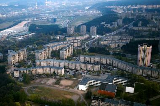 Iš automobilių vagiami ne tik grotuvai, bet ir sijonai