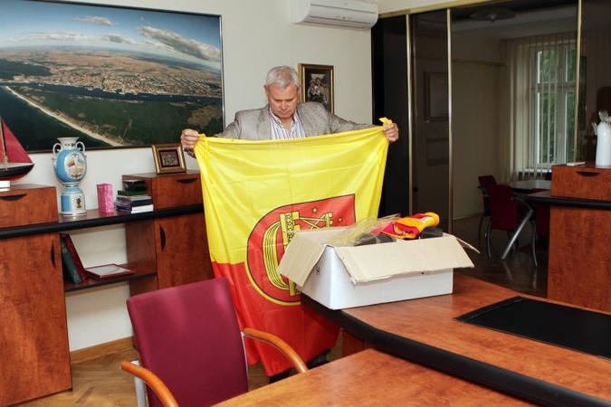 Buvusiame Klaipėdos mero kabinete įkurtuvėmis nekvepia