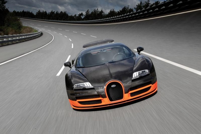 „Bugatti“: mes visada gaminsime greičiausius superautomobilius