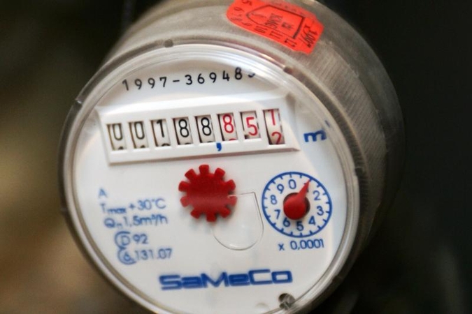 „Vilniaus energija“ atsako už karšto vandens skaitiklių patikrą