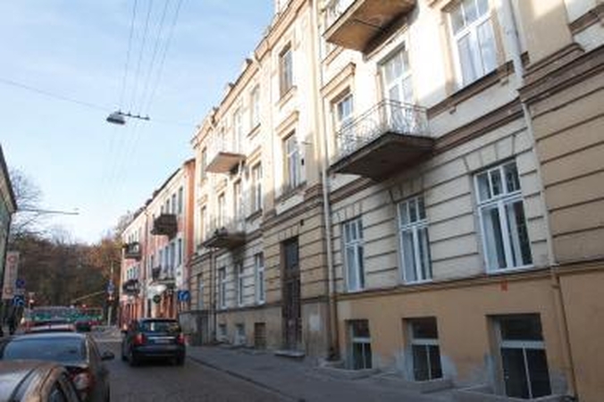 Vilnietės išžaginimu įtariamas danas nori bendrauti su žmona