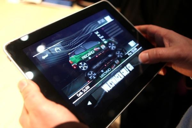 Per vieną dieną parduota 300 tūkstančių „iPadų“